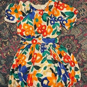 TCEC fun floral dress size Medium